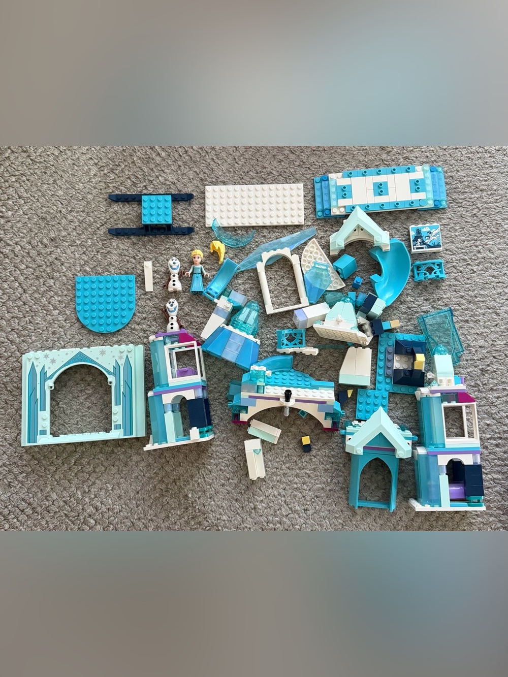 Lego Frozen-Themed Castle Pieces - Blue, Teal, White Disney